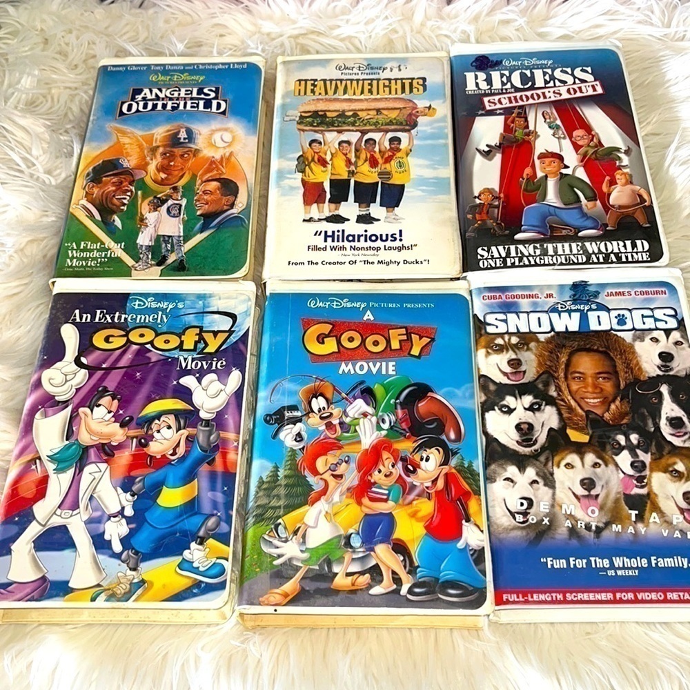 Set of 6 Disney VHS movies. Very good condition. Fast shipping.